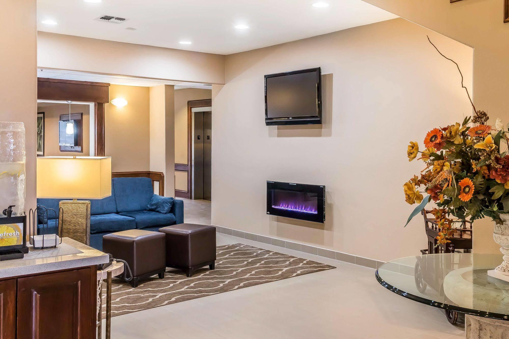 Mainstay Suites Эдинбург Экстерьер фото