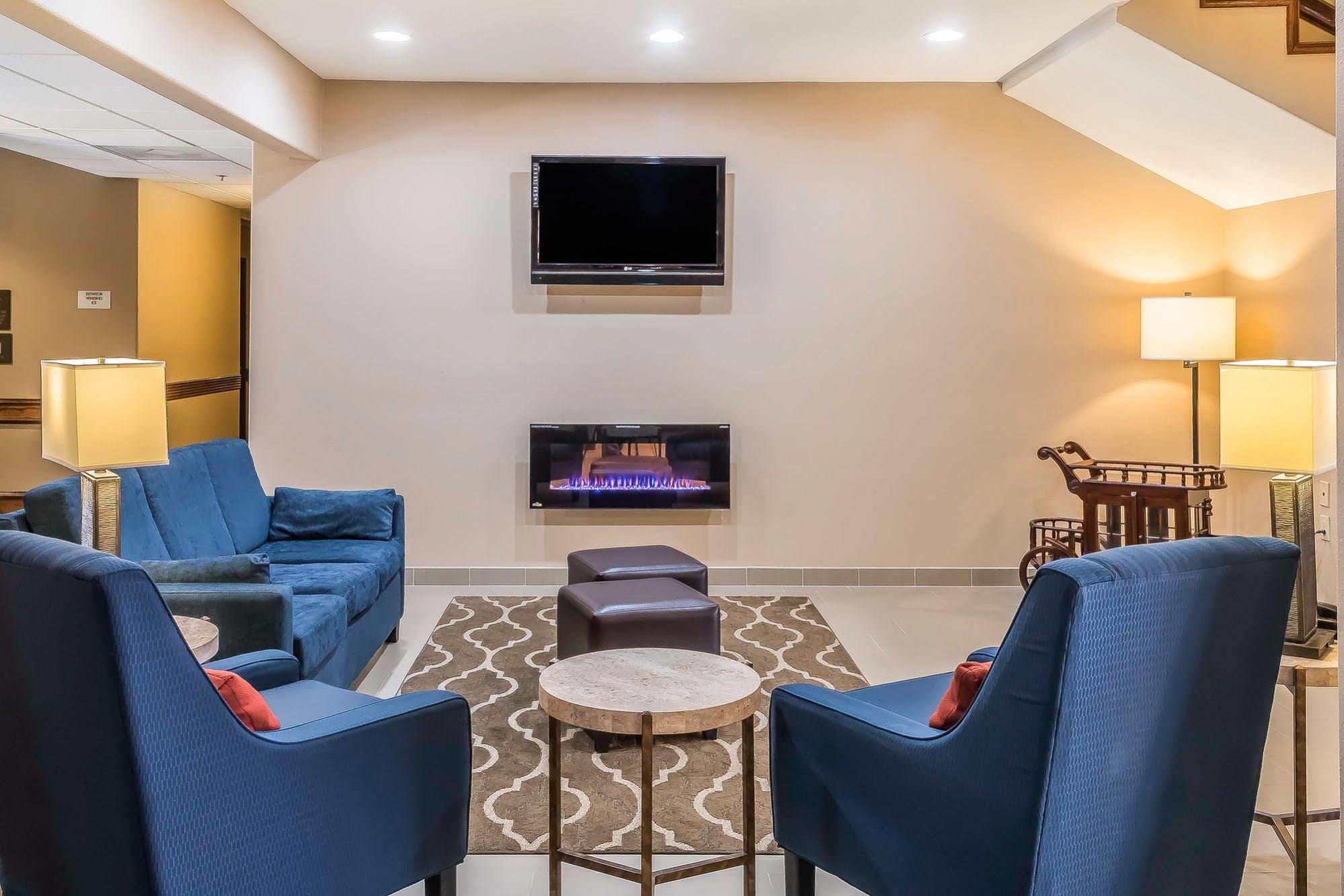 Mainstay Suites Эдинбург Экстерьер фото