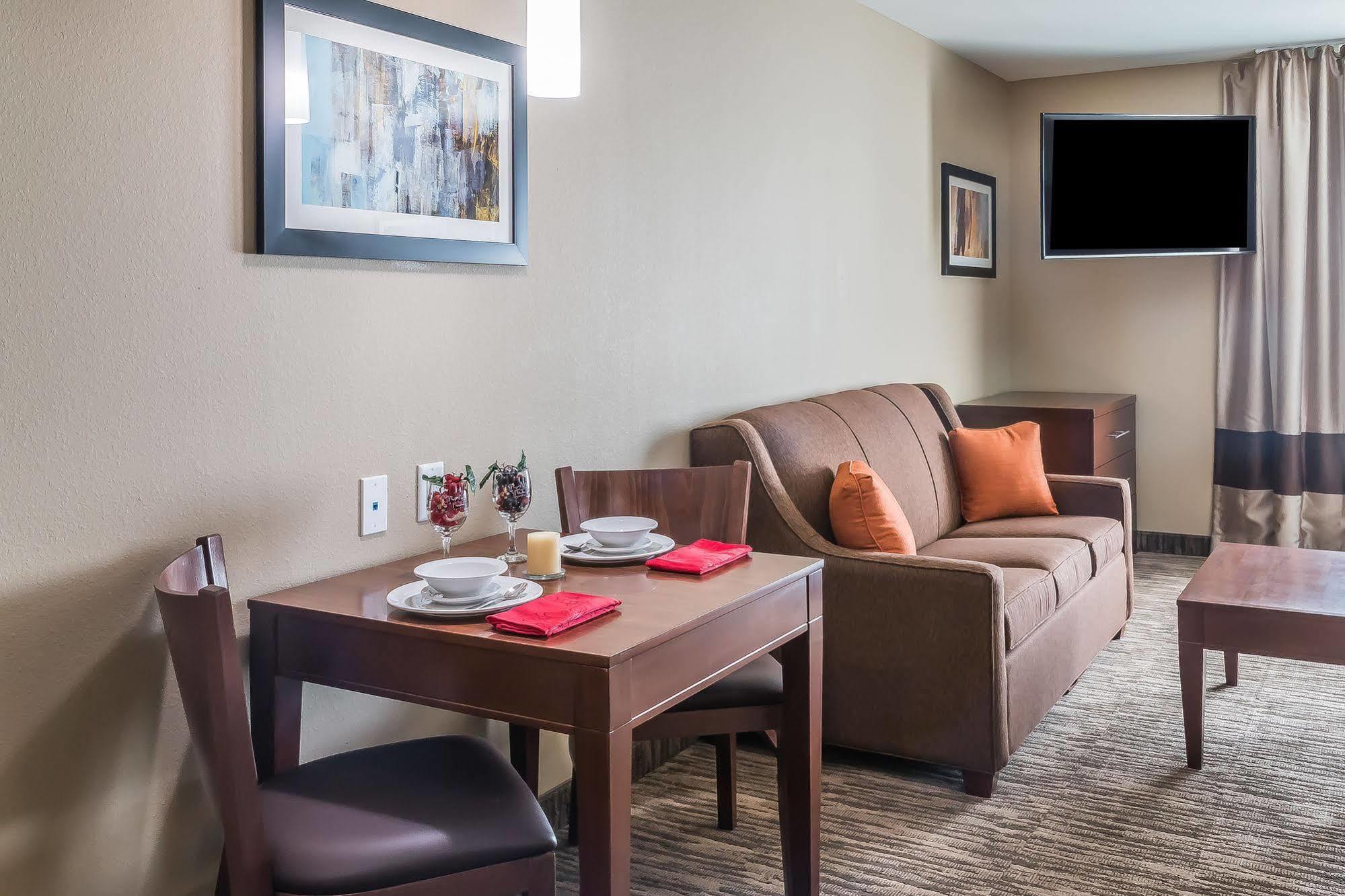Mainstay Suites Эдинбург Экстерьер фото