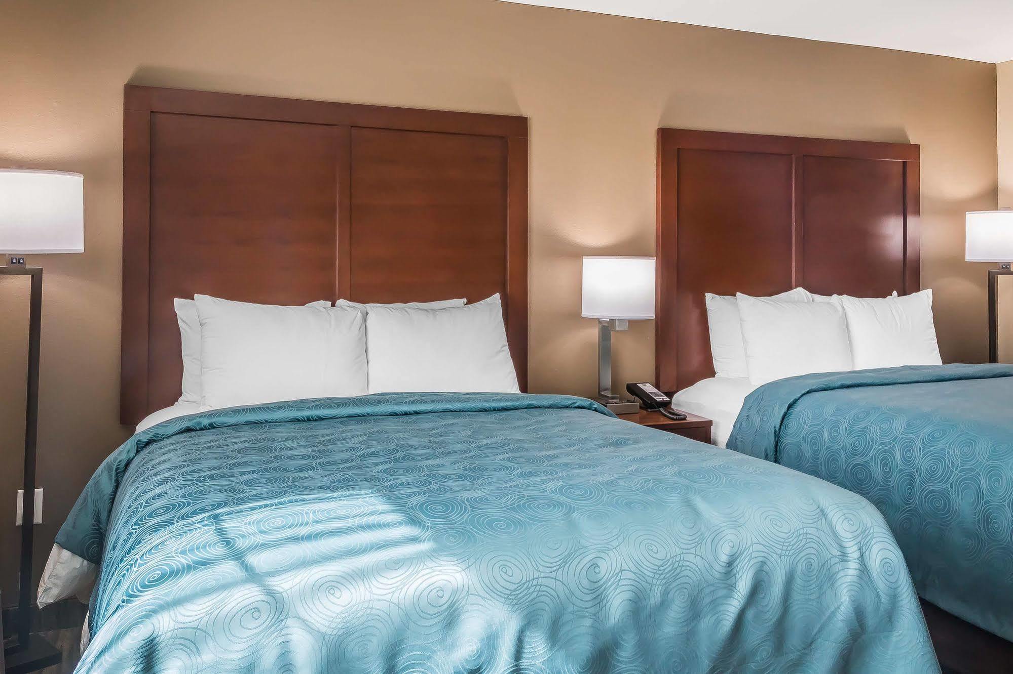 Mainstay Suites Эдинбург Экстерьер фото